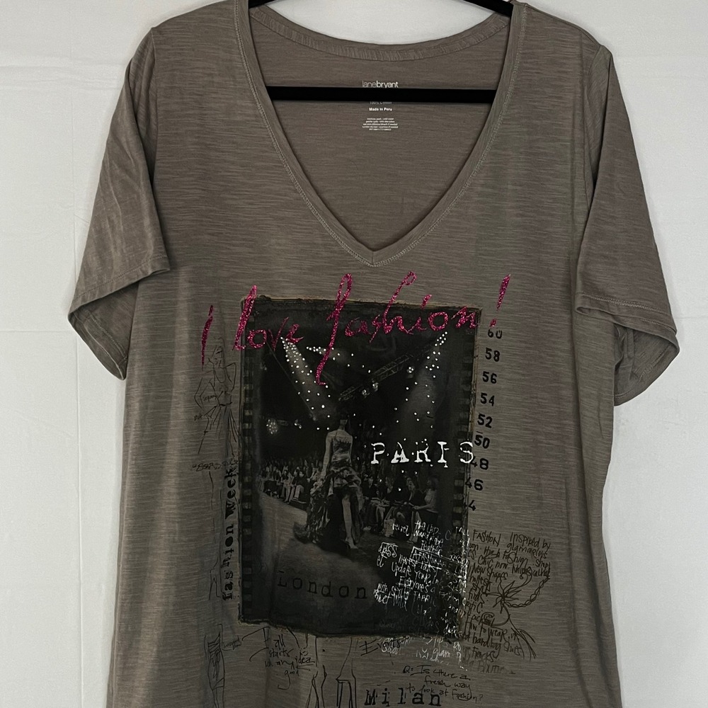 Lane Bryant Womens 18/20 Gray Cotton I Love Fashion Graphic V-Neck Tee Shirt